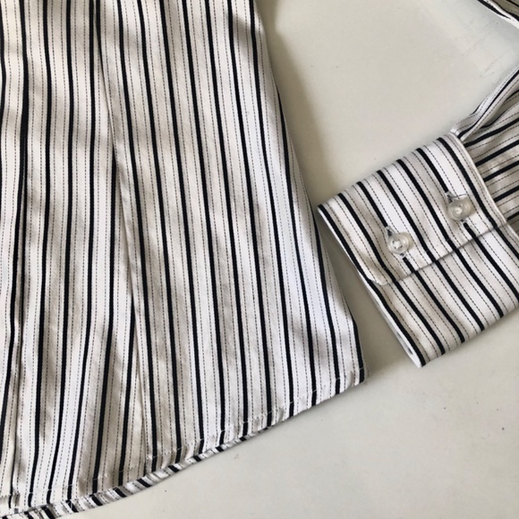NWOT Striped, Fitted Button Down Blouse - Picture 15 of 17